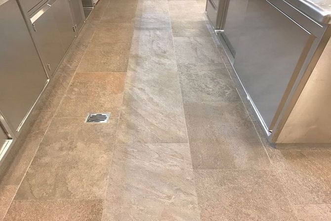 Non Slip Kitchen Floors Hygienic, Non Slip Floor Tiles For Commercial Kitchen